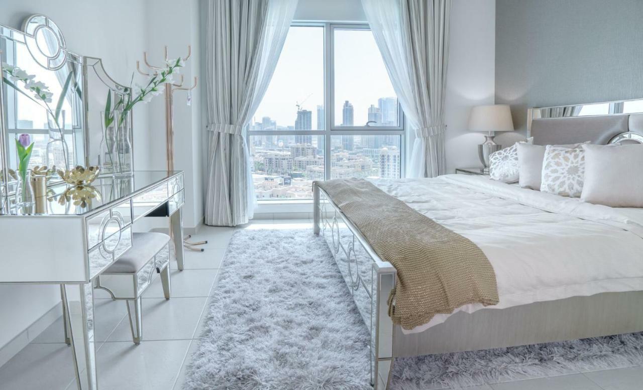 Elite Royal Apartment - Full Burj Khalifa & Fountain View - Premier - 2 Bedrooms & 1 Open Bedroom Without Partition Дубай Екстериор снимка